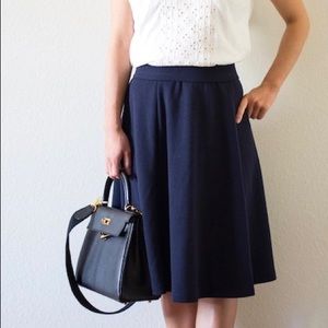 Uniqlo Navy Milano Ribbed Midi Skirt w/ pockets